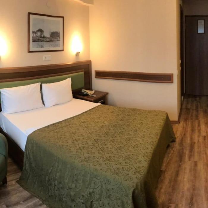 Hotel Villa Marina Bandırma Buitenkant foto
