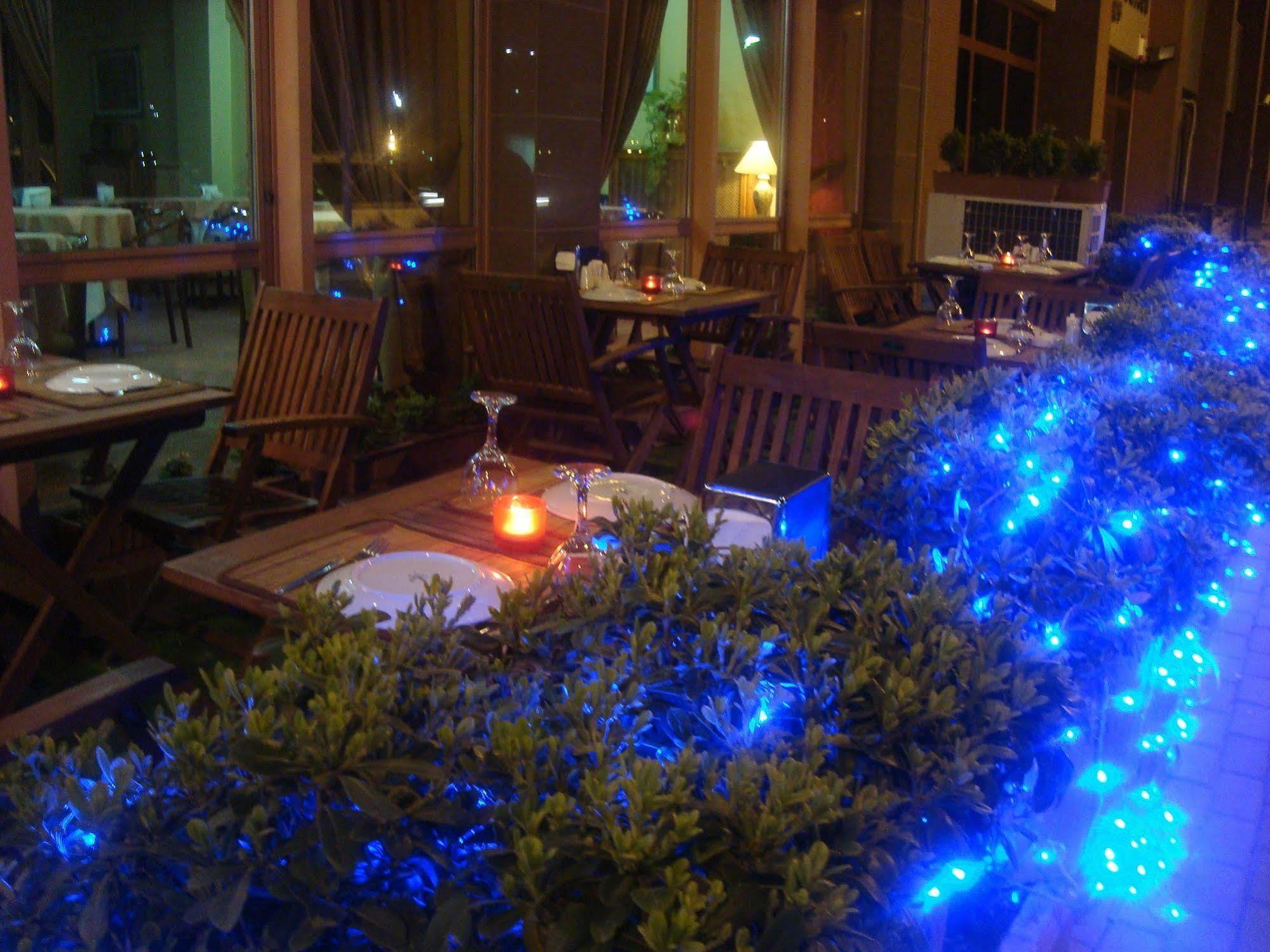 Hotel Villa Marina Bandırma Buitenkant foto