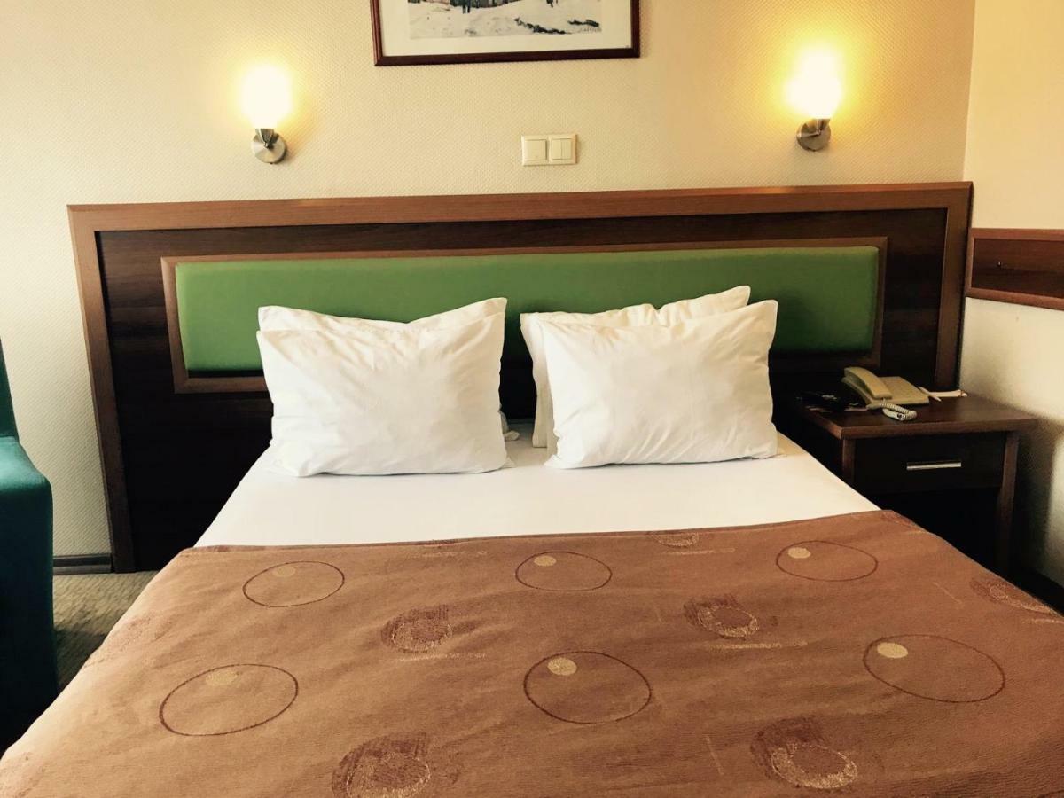 Hotel Villa Marina Bandırma Buitenkant foto